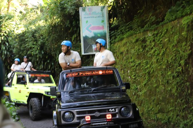 
					Taman Wisata Alam Sevillage Puncak menawarkan aktivitas offroad bagi para pengunjung. (Foto : Dok)