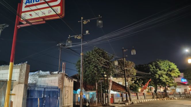 
					Kenaikan Pajak Penerangan Jalan Tanpa Sosialisasi, CRC: Pemkab Cianjur Langgar Undang-Undang