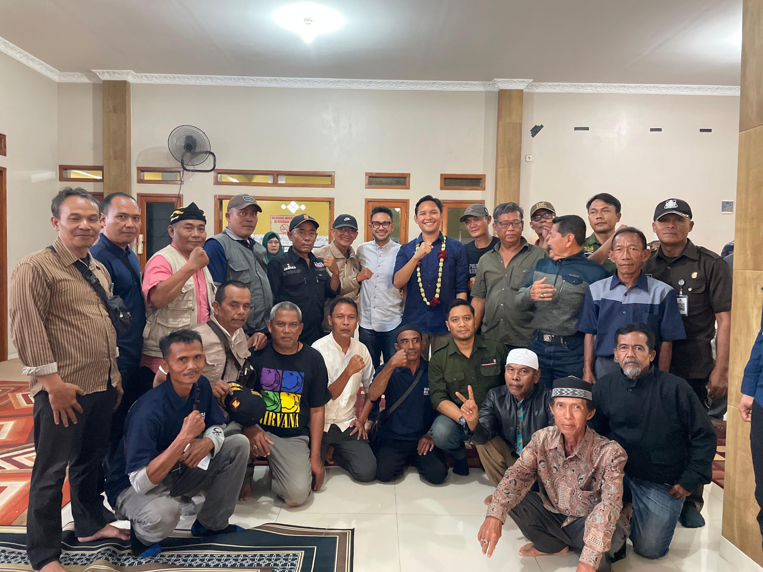 Warga Kecamatan Karangtengah Gelar Syukuran Kemenangan Wahyu-Ramzi
