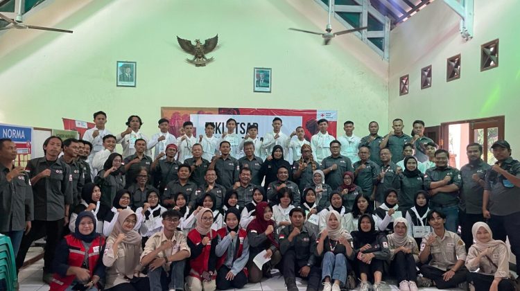 PMI Cianjur Perkuat Layanan Kemanusiaan dengan 44 Relawan KSR Baru
