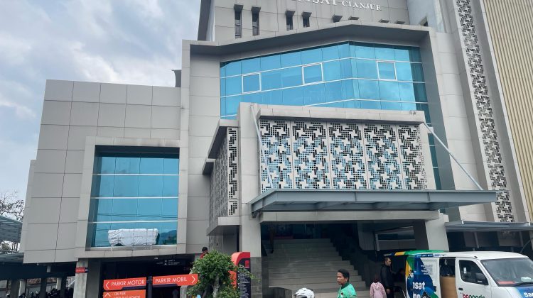 Kantor Samsat Cianjur. (Foto: cianjurtimes.com/vito)
