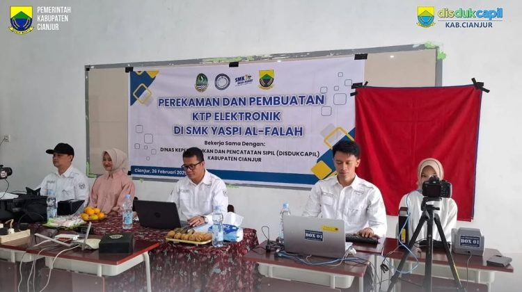 “Punten Kumawantun”: Program Inovatif Disdukcapil Cianjur untuk Anak Muda