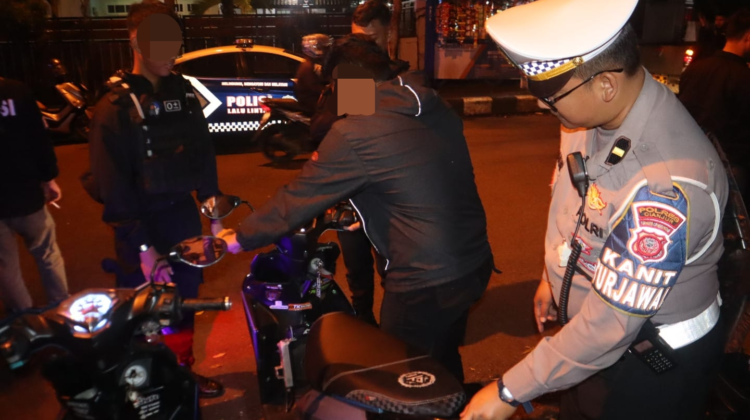 Jam Malam Bagi Pelajar Diterapkan di Cianjur, Langgar Aturan Masuk Barak
