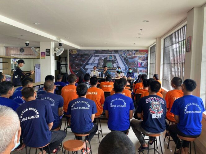 
					Lapas Cianjur dan Puskesmas Beri Penyuluhan Bahaya HIV/AIDS