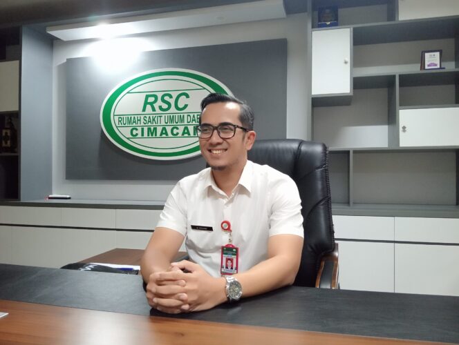 
					Direktur Utama RSUD Cimacan, dr. Cok Gede Agung Dharma Putra. 