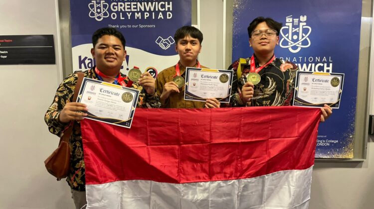Tiga pelajar SMA asal Cianjur dan Bandung mengalahkan 350 peserta dari 53 negara dalam olimpiade sains di Inggris. (Foto : istimewa)