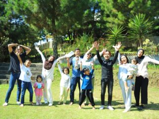 Keseruan pengunjung Taman Wisata Alam Sevillage yang tengah menginap saat mengikuti perlombaan dalam rangka peringatan Kemerdekaan RI. ( Foto : Sevillage)
