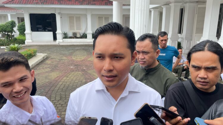 Tegas! Bupati Cianjur Larang Pegawai Pemkab Main Proyek: “Jika Ada, Beri Tahu Kami!”