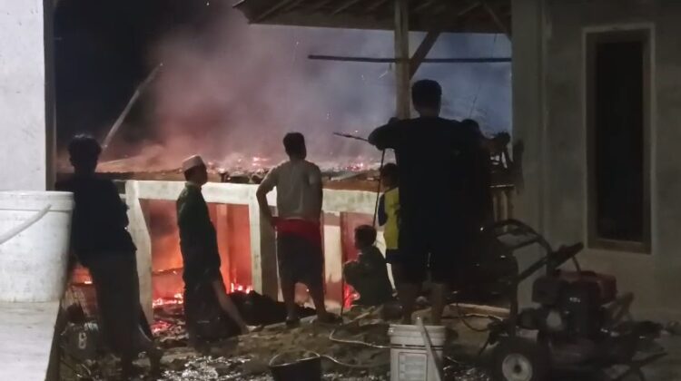 Kebakaran Ponpes di Cianjur Selatan, 10 Kamar Santri Hangus Dilahap Api