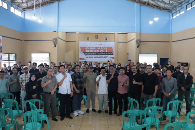 
					Perkuat Literasi Media Pendidikan, Pembukaan Journalist Goes to School Vol.2 Hadirkan Ahli Pers Dewan Pers