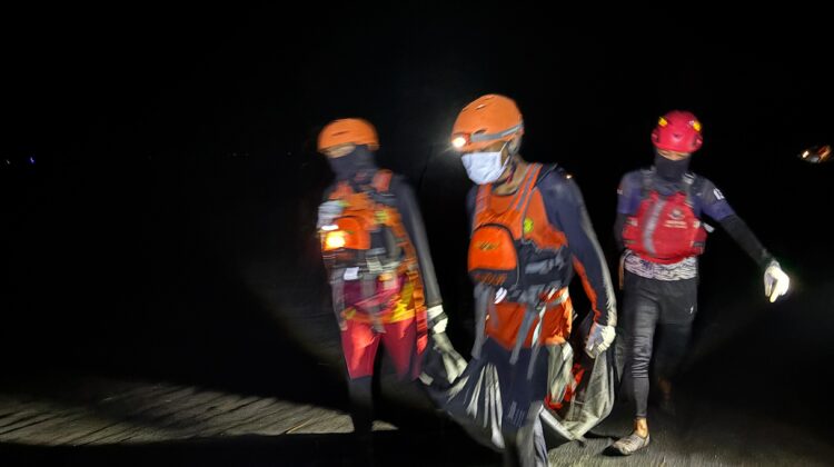 Pencarian Dihentikan, Korban Tenggelam Ditemukan Meninggal 181 Meter dari Pantai Jayanti
