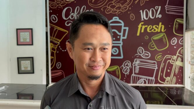 
					Kepala Dinas Tenaga Kerja dan Transmigrasi (Disnakertrans) Kabupaten Cianjur, Denny W. Lesmana.