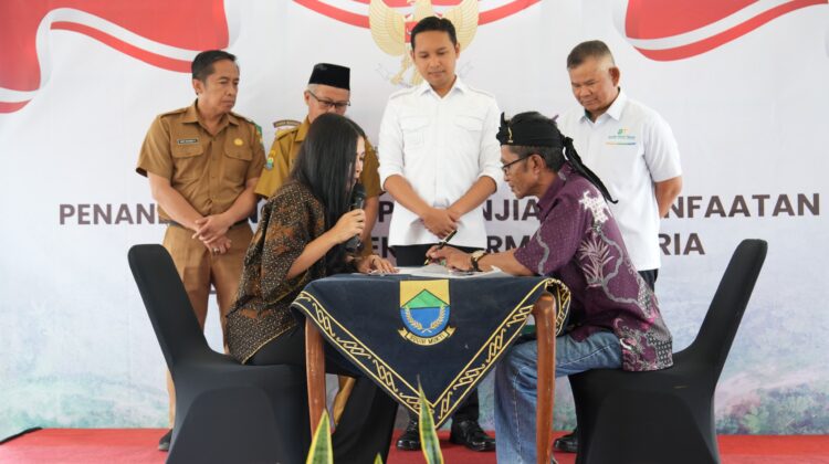 Perkuat Kepastian Hukum, Badan Bank Tanah Tanda Tangan Perjanjian Reforma Agraria Cianjur