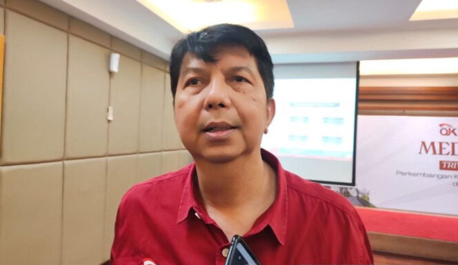 
					Kepala OJK Provinsi Jawa Barat, Darwisman