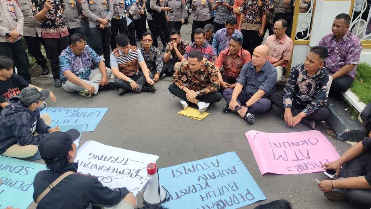 Retribusi pasar cianjur