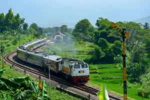 Pemerintah Alihkan Trase Baru Jalur Kereta Cianjur – Bandung Akibat Medan Terjal