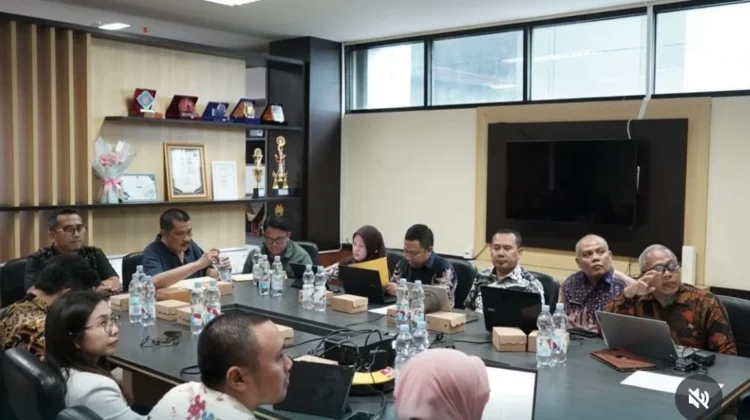 Jaga Mutu Pelayanan, RSUD Cimacan Gelar Rapat Evaluasi Rutin Bersama Dewan Pengawas