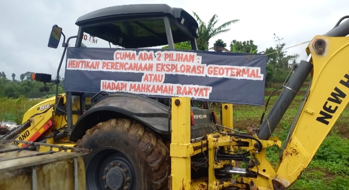 Penolakan proyek geothermal