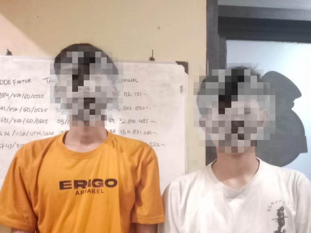 pelaku pemukulan kurir paket