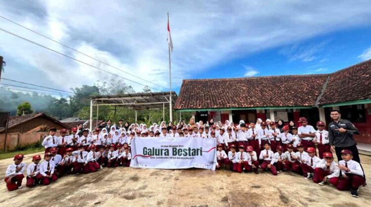 Bangun Motivasi Belajar, Tim Inspirasi Desa Gerakan Mengajar Desa Hadir di SDN Sambong
