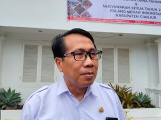 Kepala Dinas Kesehatan Kabupaten Cianjur - I Made Setiawan.