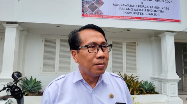 Kepala Dinas Kesehatan Kabupaten Cianjur - I Made Setiawan.