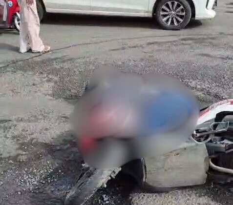 Pemotor Tewas Terlindas Truk di Jalan Raya Bandung, Diduga Terjatuh Akibat Lubang Jalan