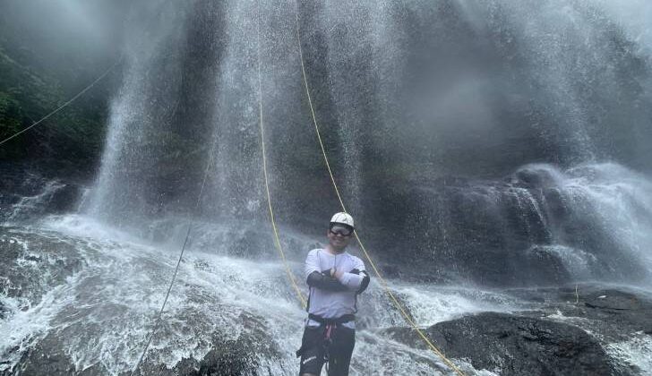 JADI PILIHAN: Curug Cikondang yang merupakan salah satu destinasi wisata di Kabupaten Cianjur masih terbilang minim fasilitas. (Foto: Istimewa)