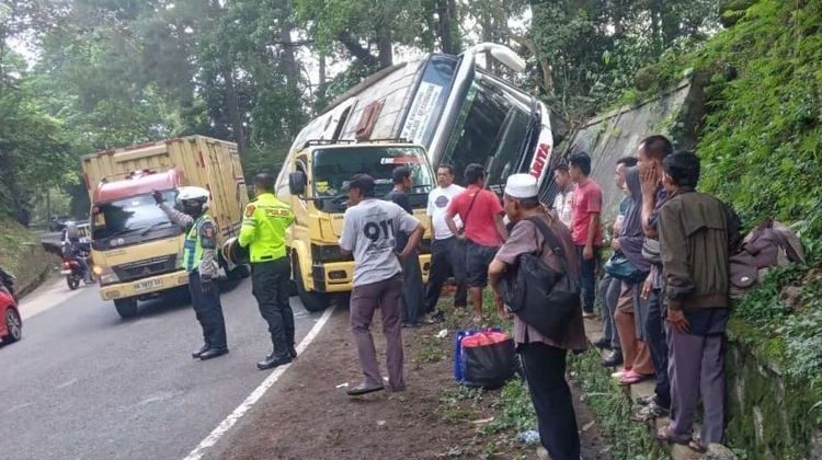 Bus Marita Kecelakaan di Cugenang Cianjur, Puluhan Penumpang Luka-luka