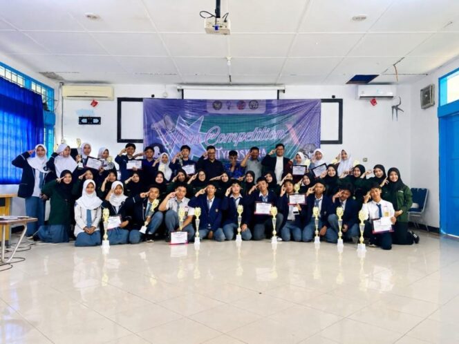 
					Pers Competition ke-10 SMAN 1 Cianjur Sukses Digelar, Puluhan Pelajar Adu Bakat Jurnalistik