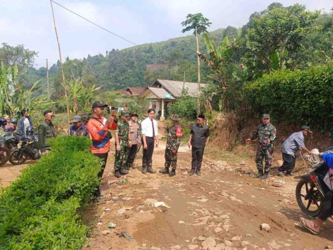 
					TMMD ke-129 Dimulai, Kodim 0608 dan Pemkab Cianjur Terjunkan 150 Personel Bangun Desa Mekarmukti