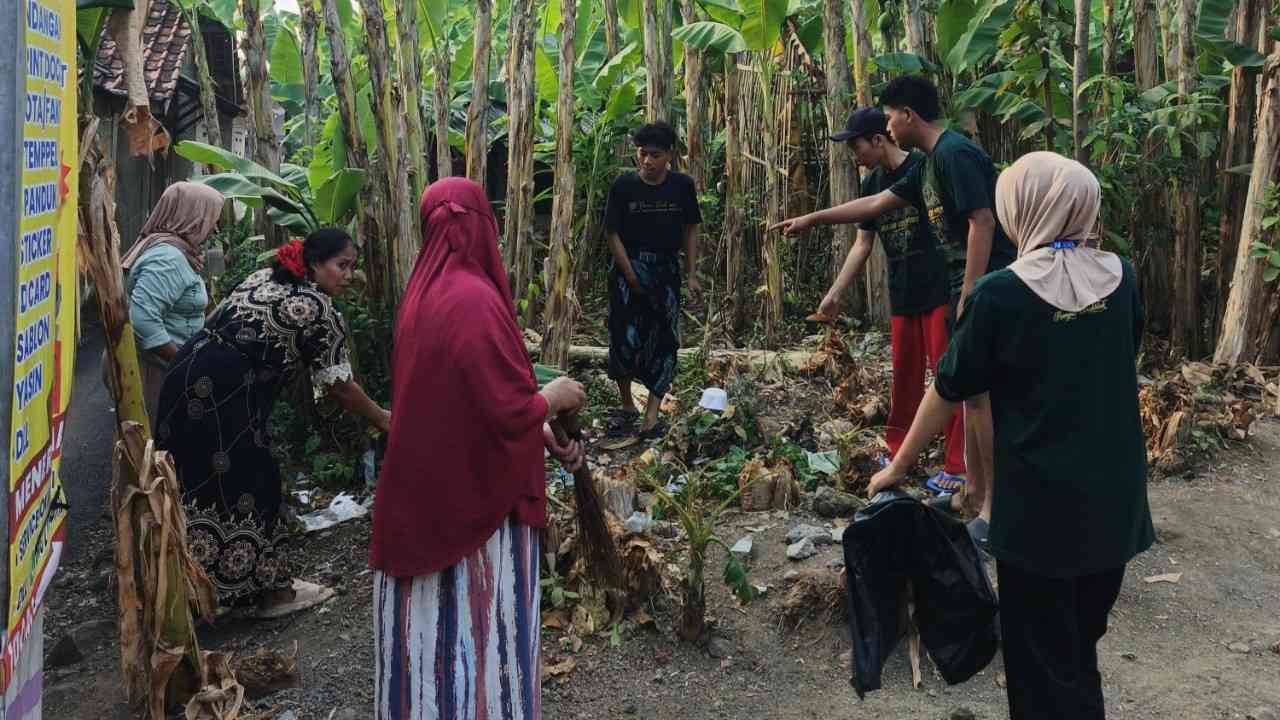 Mahasiswa KKN